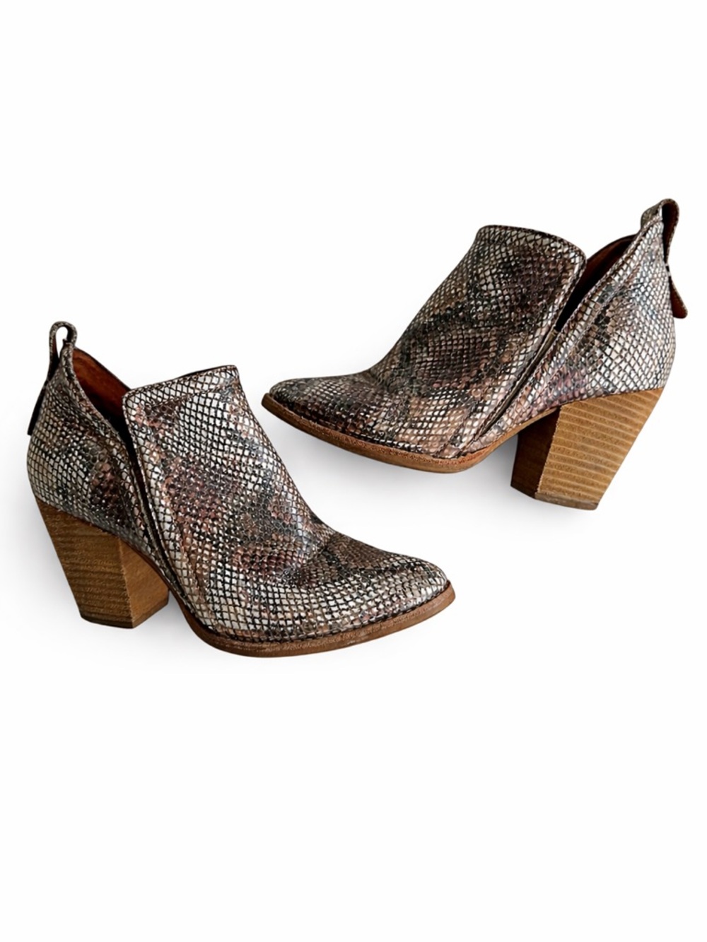 Jeffrey Campbell Rosalee Snake Embossed Leather Booties Women's 8 Western